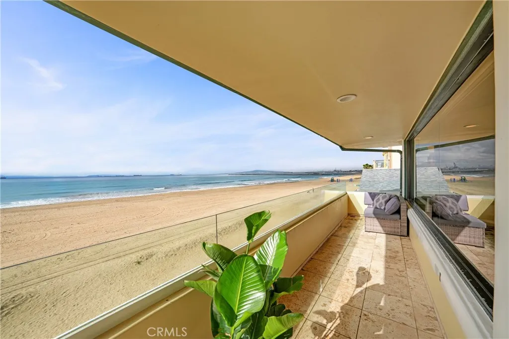 Additional image 38 of 72 A Surfside Ave, Surfside, CA 90743
