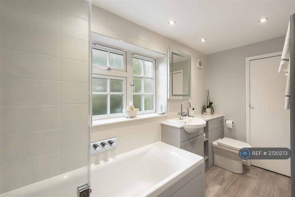 Additional image 3 of Marquis Lane, Harpenden, AL5