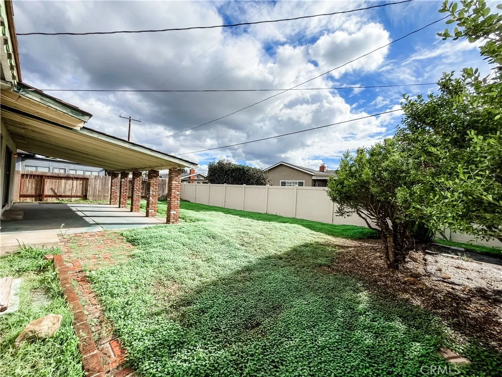 Additional image 76 of 534 E Hoover Ave, Orange, CA 92867