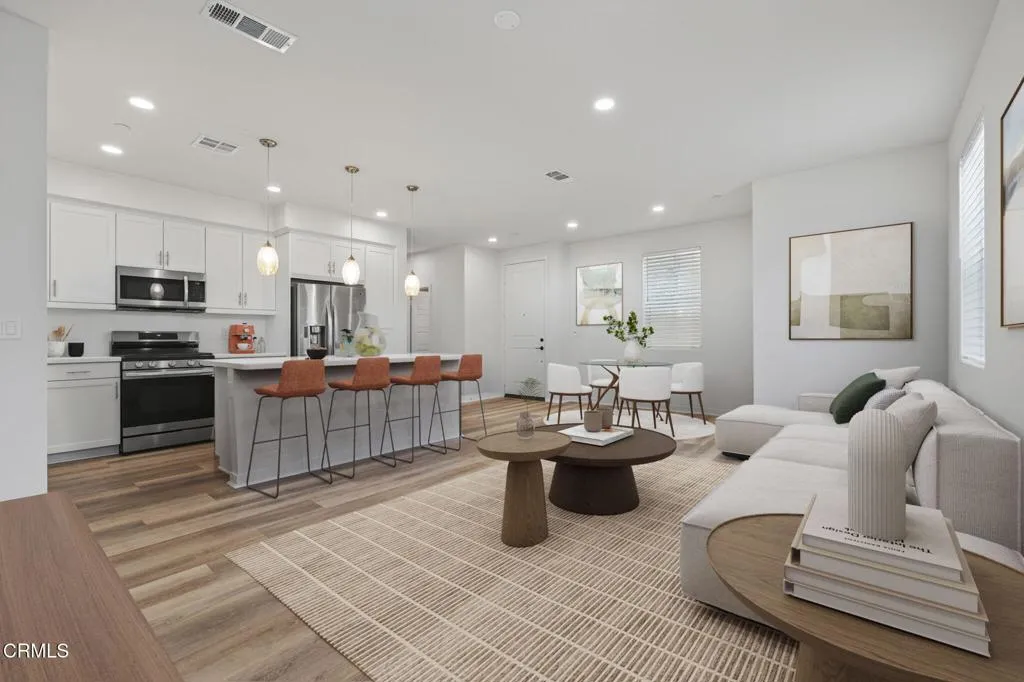 Additional image 2 of 611 Winchester Drive, Oxnard, CA 93036