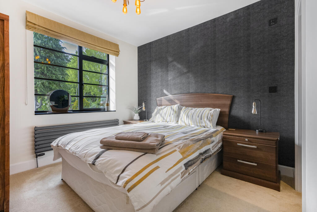 Additional image 25 of Watford Road, St. Albans, Hertfordshire, AL1