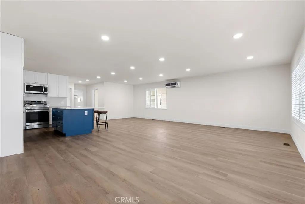 Additional image 9 of 16222 Monterey Lane Unit 379, Huntington Beach, CA 92649