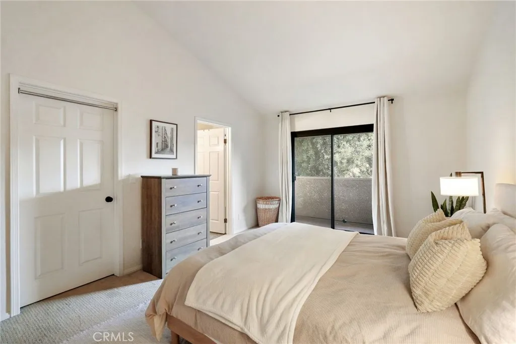 Additional image 49 of 6930 De Celis Unit 16, Lake Balboa, CA 91406