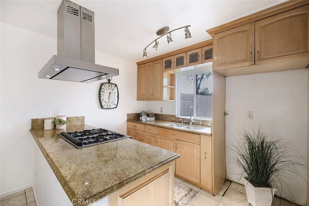 Additional image 11 of 643 S College Avenue, Claremont, CA 91711