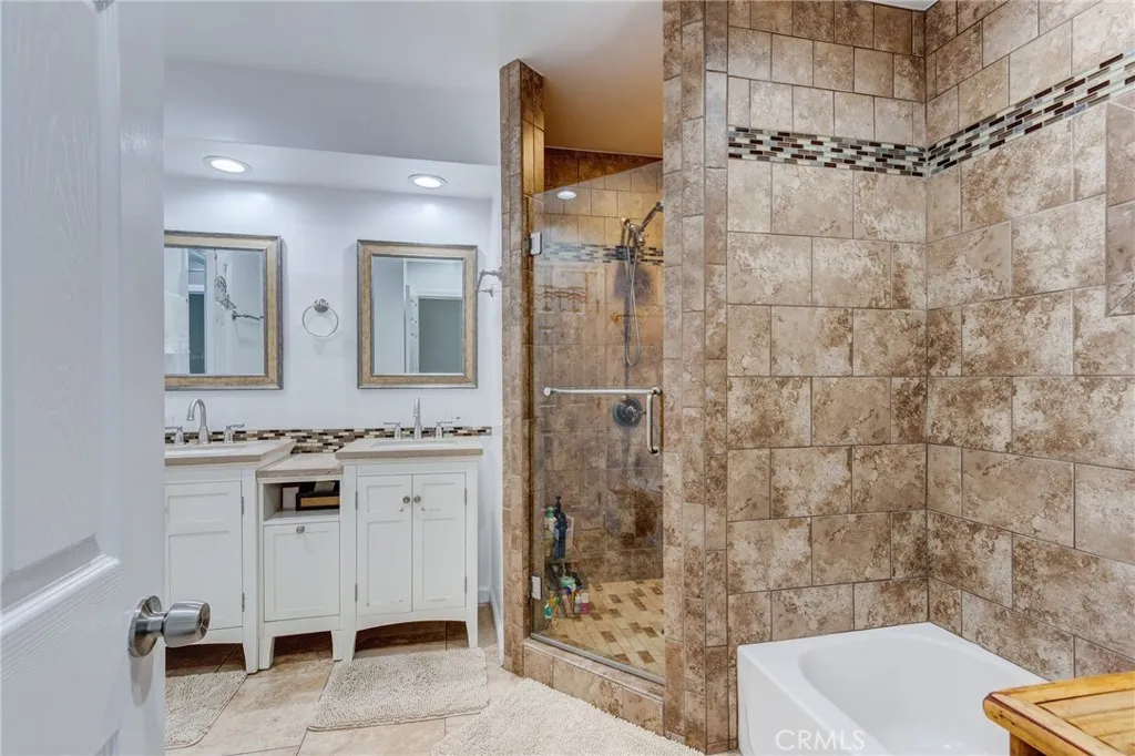 Additional image 98 of 5617 Glenford, Los Angeles, CA 90008