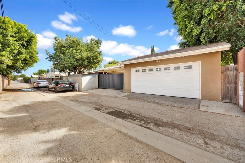 Additional image 55 of 15901 Lassen Street, North Hills, CA 91343