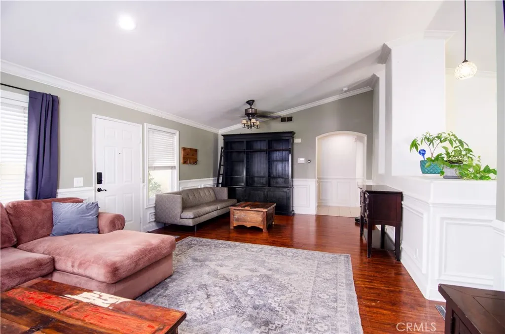 Additional image 8 of 19727 Skyview Court, Canyon Country, CA 91351