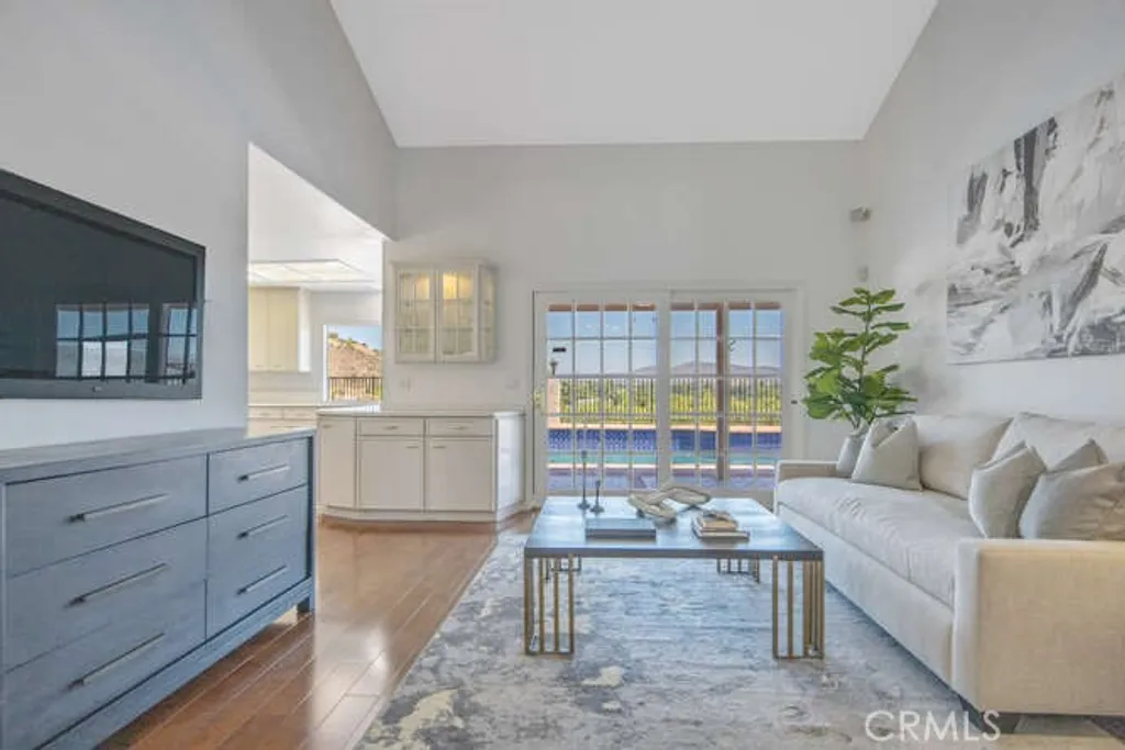 Additional image 38 of 2039 Channelford Road, Westlake Village, CA 91361