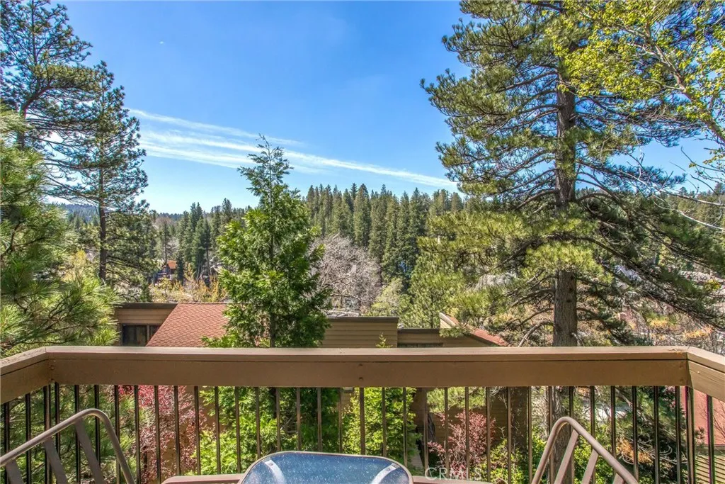 Additional image 60 of 27657 Peninsula Dr Unit 130, Lake Arrowhead, CA 92352