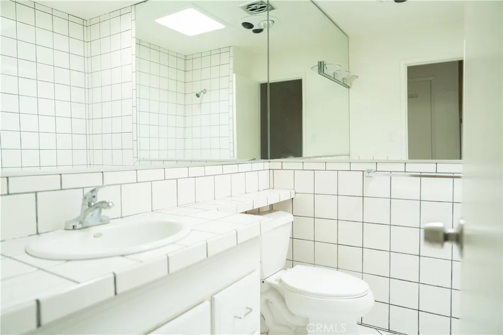 1444 Medical Center Dr, San Bernardino, CA 92411