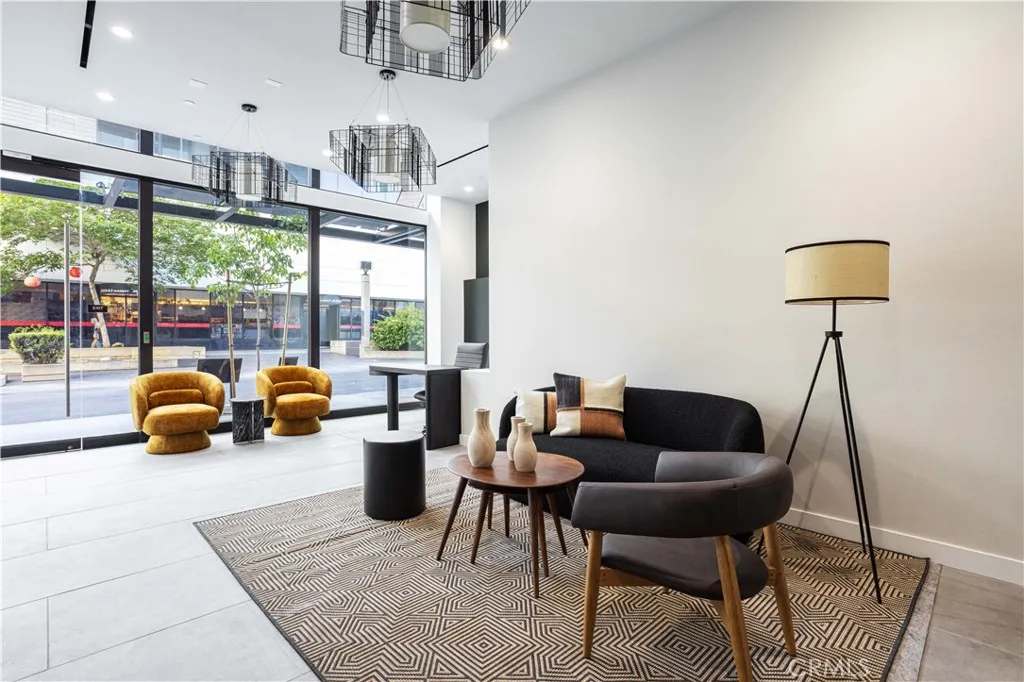 Additional image 19 of 118 Astronaut Ellison S Onizuka Street Unit 201, Los Angeles, CA 90012