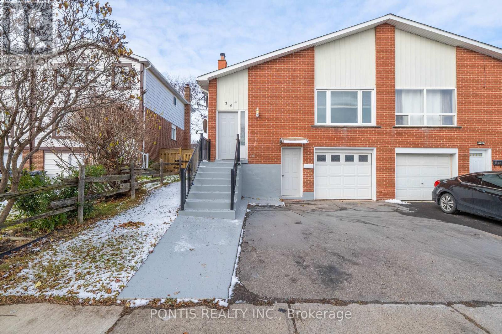 Property image for 74 RADFORD DRIVE|Brampton (Brampton North), Ontario L6V2Y9