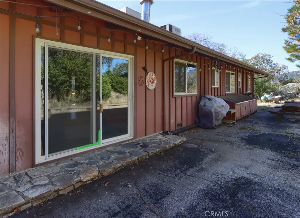 Additional image 10 of 42997 E Mountain View Lane, Oakhurst, CA 93644