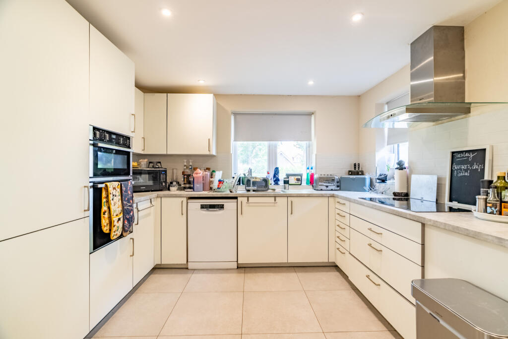 Additional image 4 of Park Avenue North, Harpenden, Hertfordshire, AL5