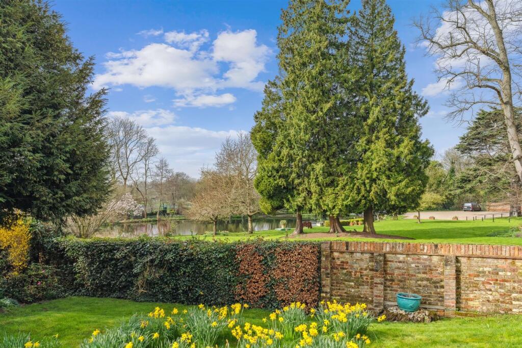 Additional image 8 of Fishpool Street, St. Albans, AL3