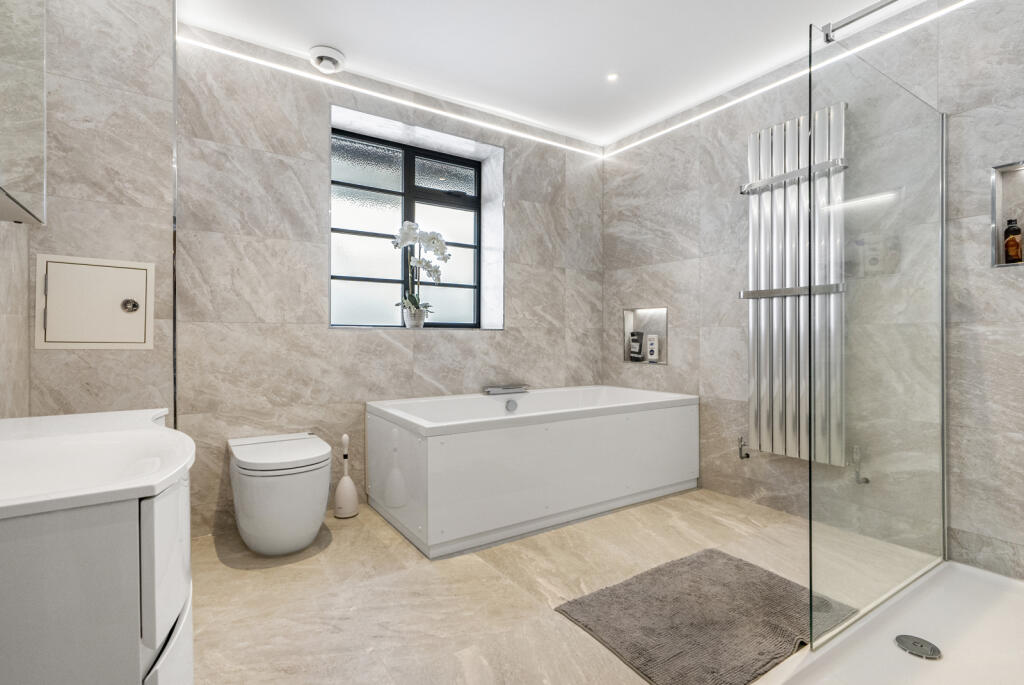 Additional image 29 of Watford Road, St. Albans, Hertfordshire, AL1