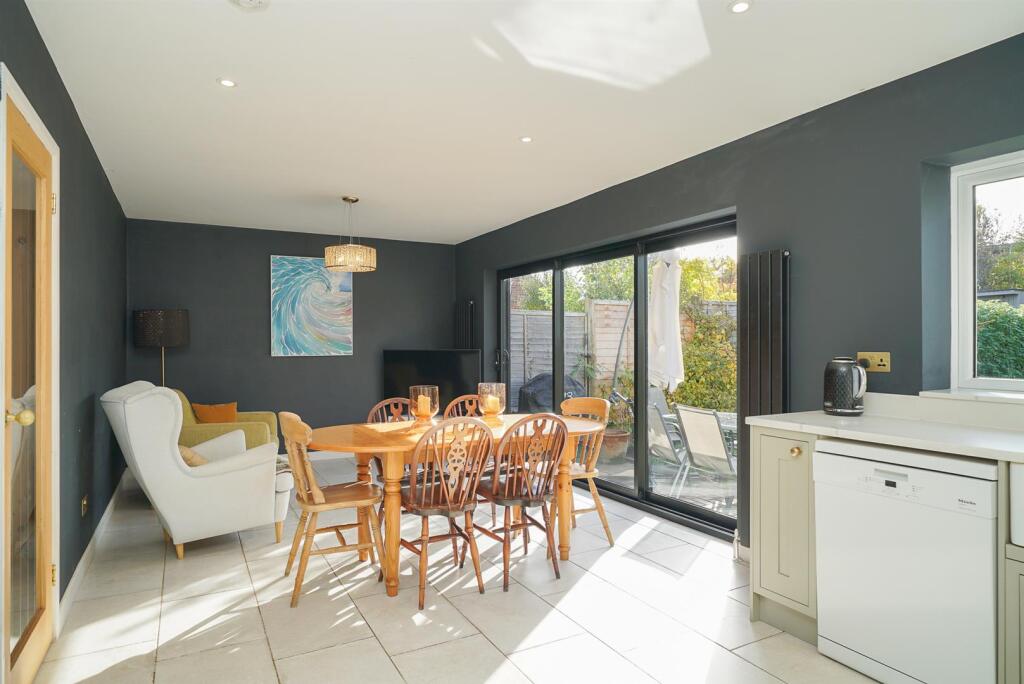 Additional image 6 of Butterfield Road, Wheathampstead