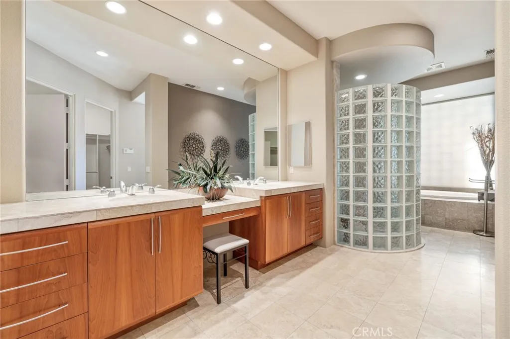 Additional image 28 of 50075 Camino Privado, La Quinta, CA 92253