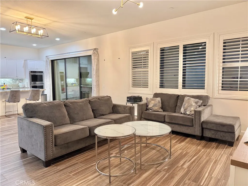 Additional image 4 of 22 Lark, Lake Forest, CA 92630