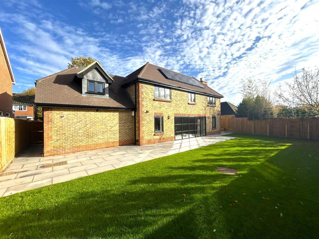 Additional image 40 of The Squirrels, Bricket Wood, St. Albans