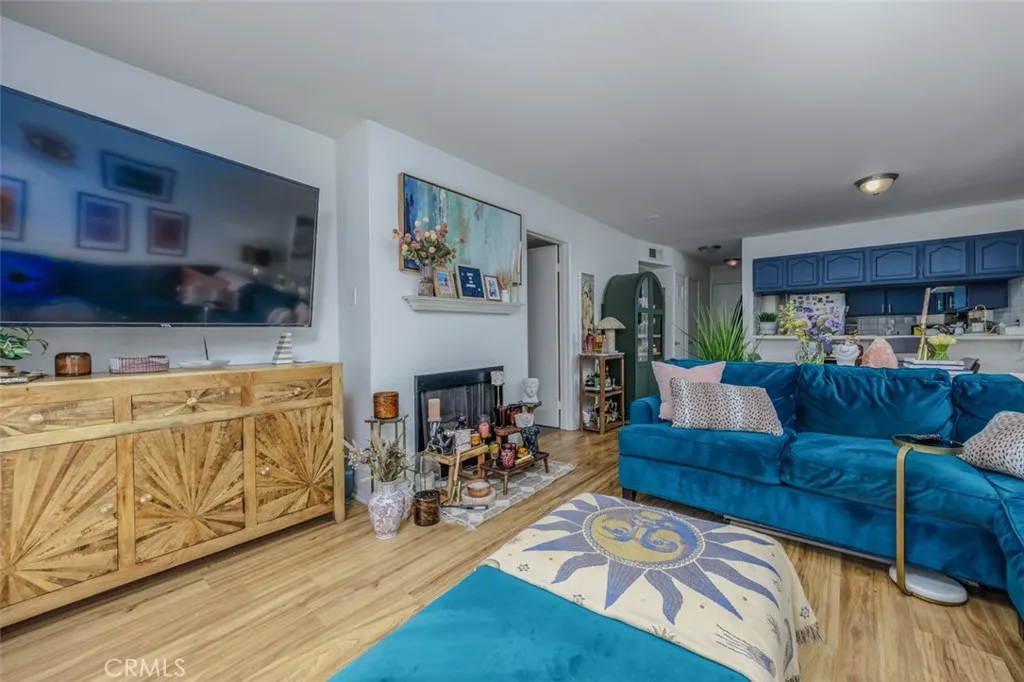 Additional image 6 of 1237 E 6th Street Unit 110, Long Beach, CA 90802