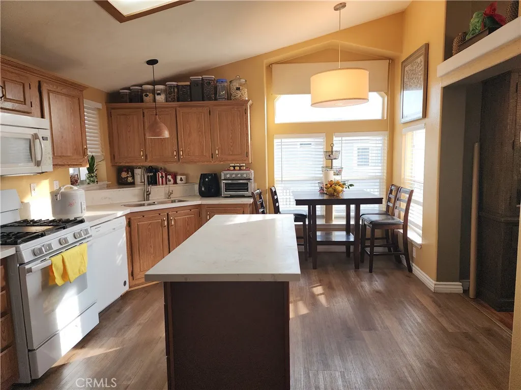 Additional image 16 of 103 Gannet Ln, Fountain Valley, CA 92708