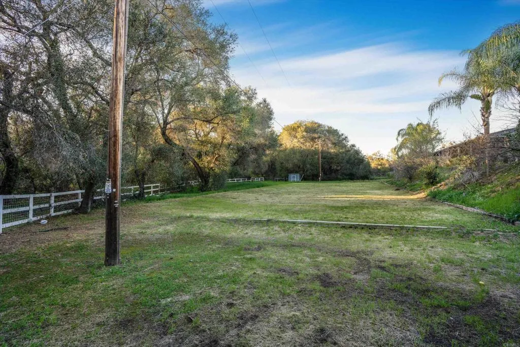 Additional image 112 of 2440 Los Alisos Dr, Fallbrook, CA 92028