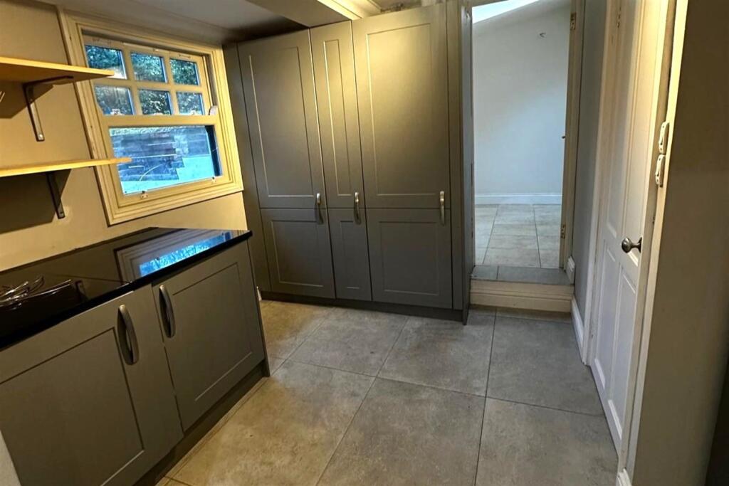 Additional image 17 of New Road, AL6