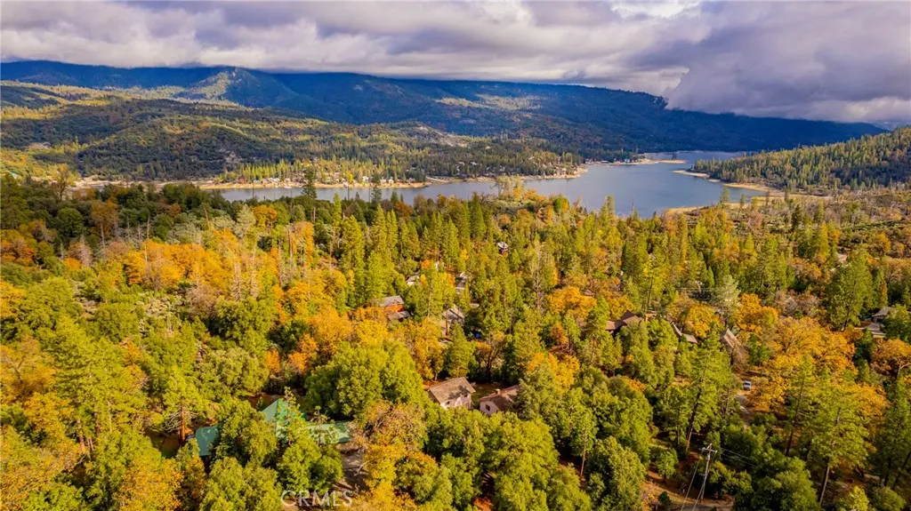 Property image for 39423 Summit Rd, Oakhurst, CA 93644