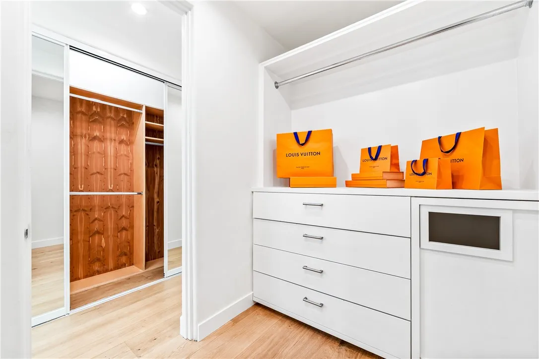 Additional image 76 of 541 4th, Manhattan Beach, CA 90266