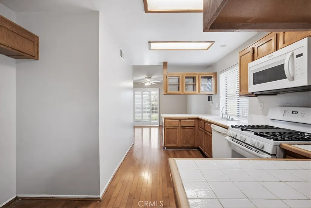 Additional image 14 of 1856 Avenida San Sebastian, Perris, CA 92571