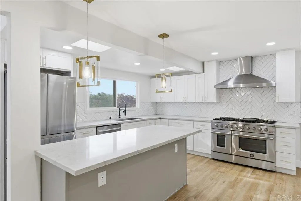 Additional image 7 of 5220 Le Barron Road, San Diego, CA 92115