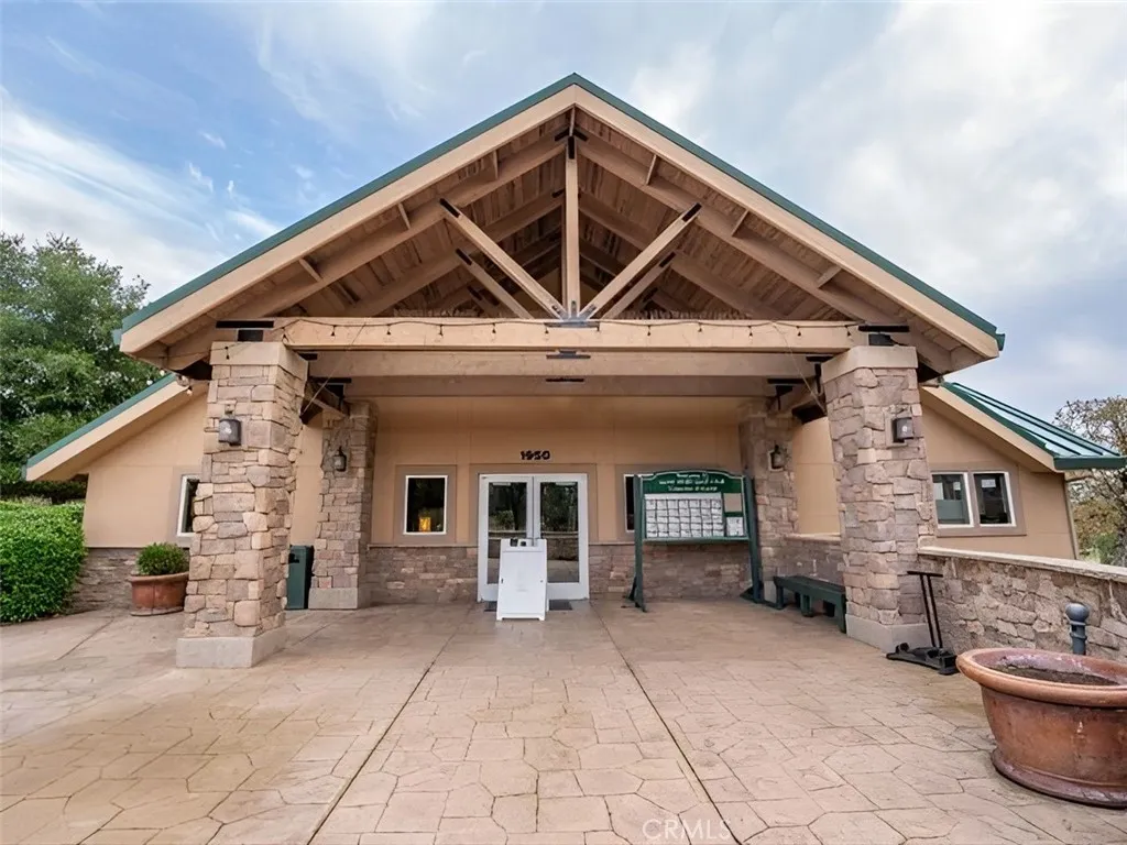 Additional image 101 of 2132 hope Lane, Redding, CA 96003