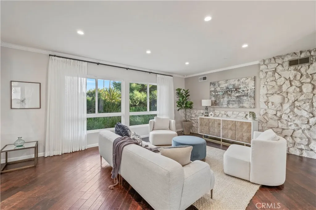 Additional image 59 of 16711 Knollwood, Granada Hills, CA 91344