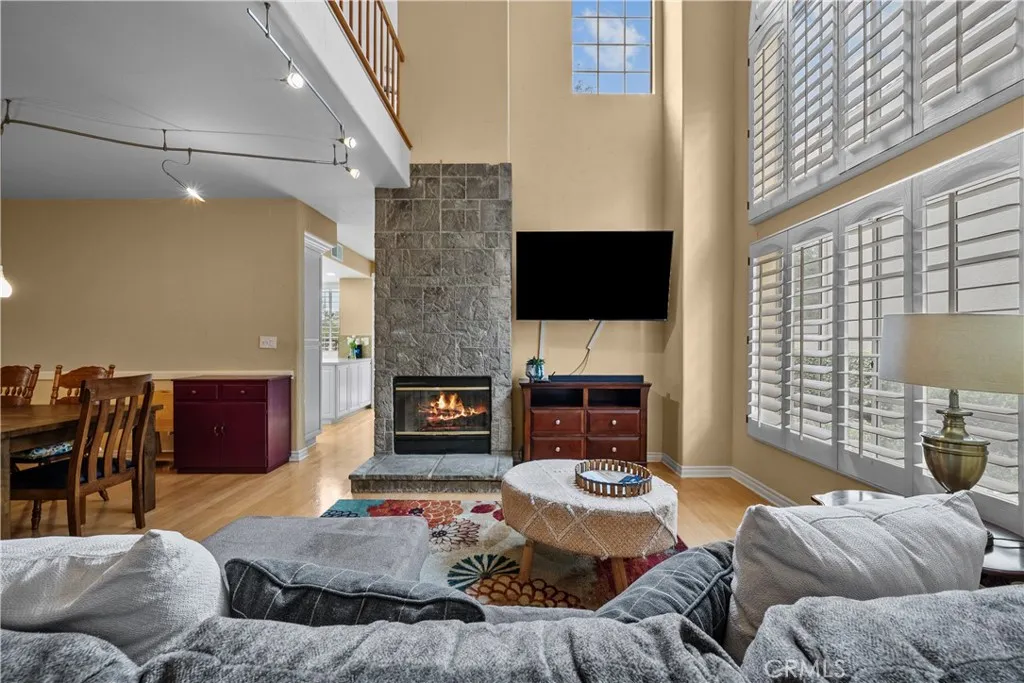 Additional image 6 of 22371 Mission Circle, Chatsworth, CA 91311