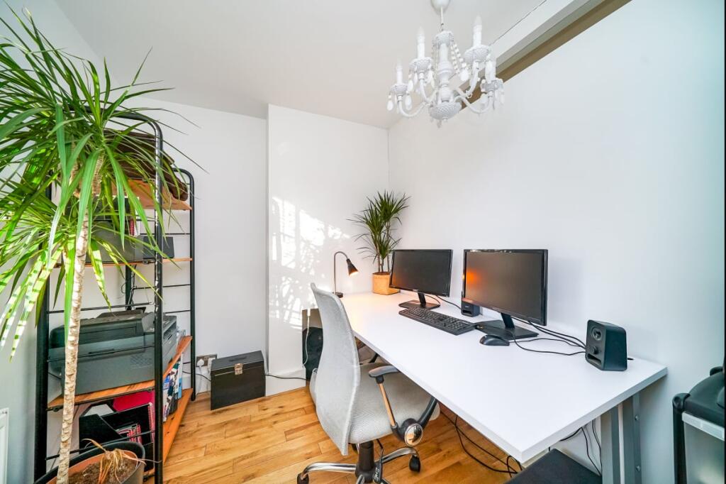 Additional image 10 of Pooleys Lane, Hatfield, AL9