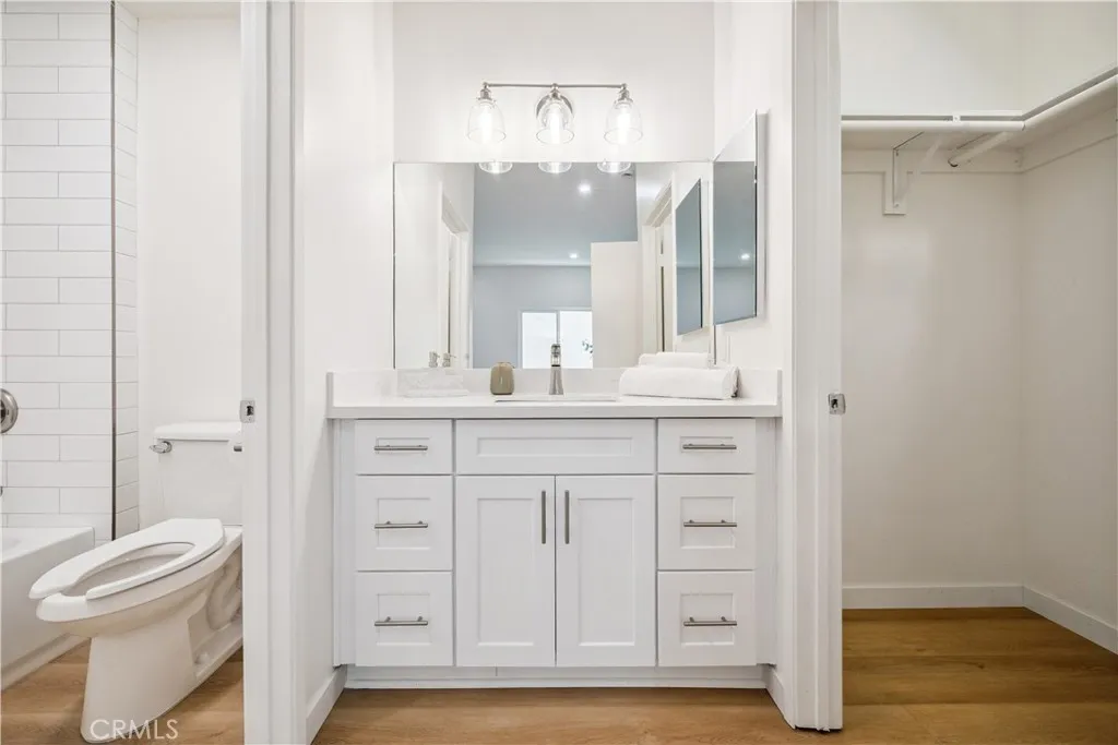 Additional image 47 of 11722 Avon, Los Angeles, CA 90066