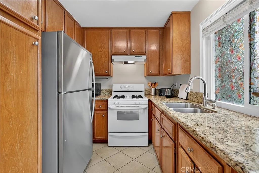 Additional image 9 of 824 N Pasadena Ave, Azusa, CA 91702