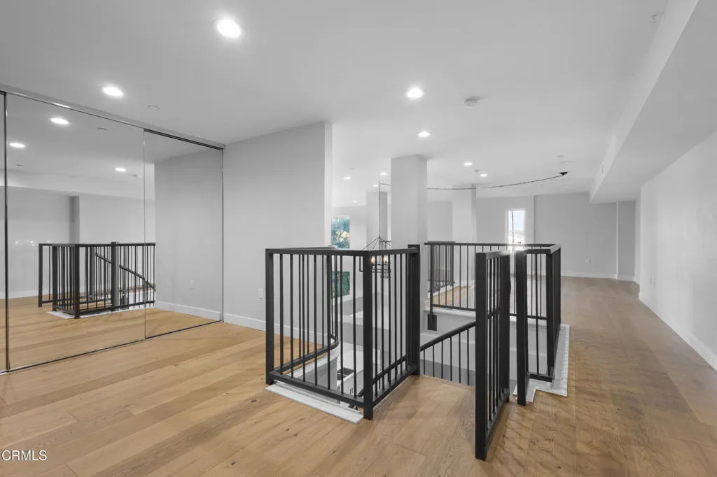 Additional image 33 of 1901 Victoria Avenue Unit 204, Oxnard, CA 93035