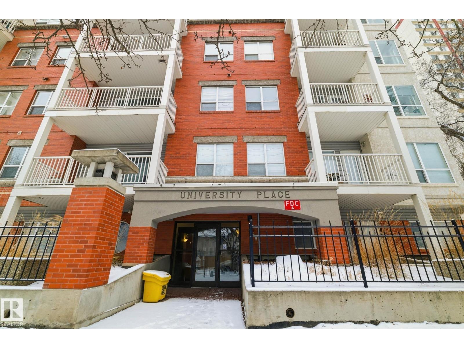 #305 8488 111 ST NW|Edmonton, Alberta T6G2V9