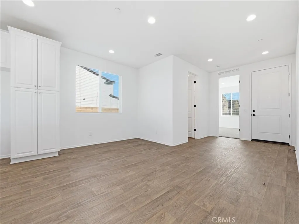 Additional image 79 of 12338 Pinos Verde Ln, Victorville, CA 92392