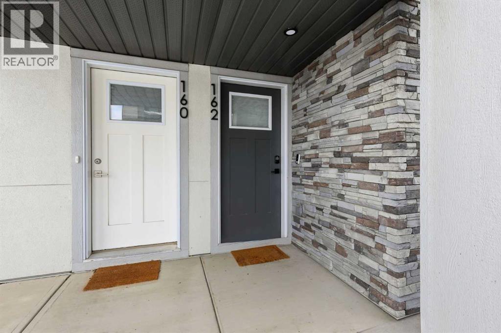162 Spring Creek Common SW|Calgary, Alberta T3H6E2