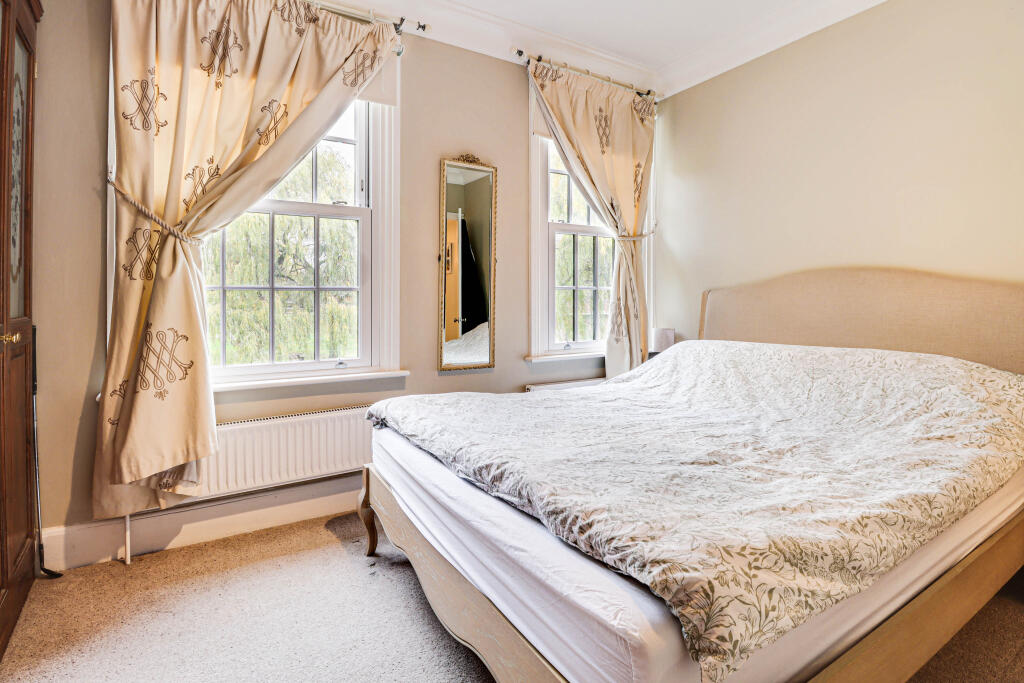 Additional image 9 of Waterside, London Colney, AL2