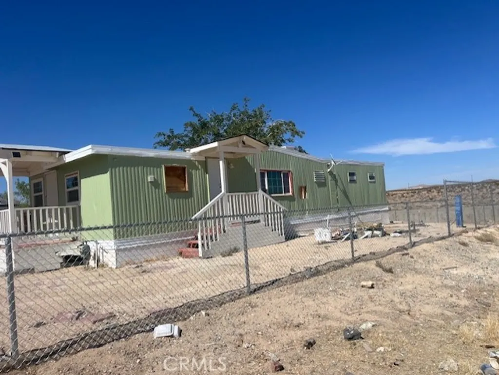 Additional image 4 of 233 Desert Breeze Dr, California City, CA 93505