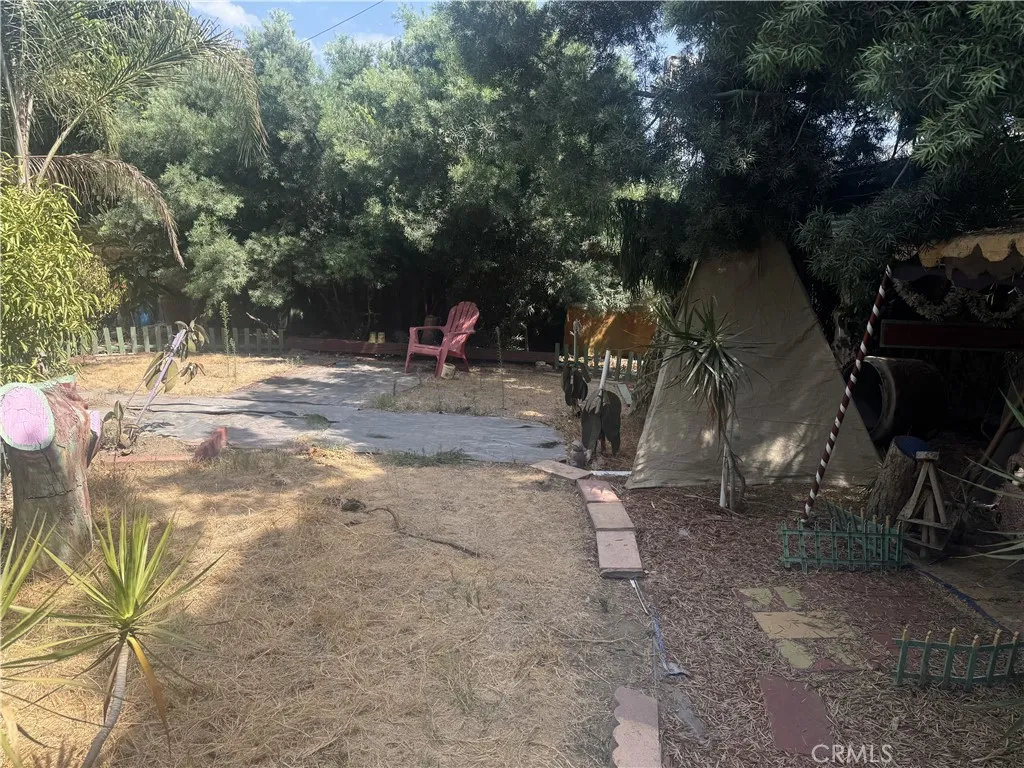 Additional image 5 of 10555 Karmont Ave, South Gate, CA 90280