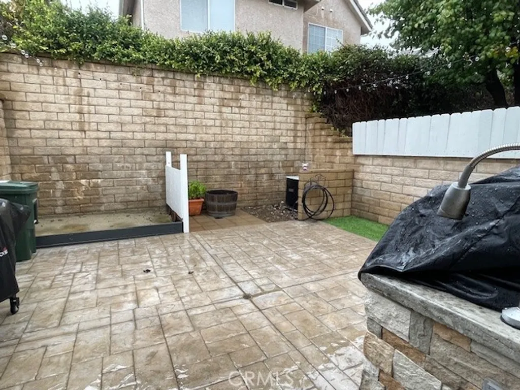 Primary image of 27109 Teton Trail Unit 90, Valencia, CA 91354