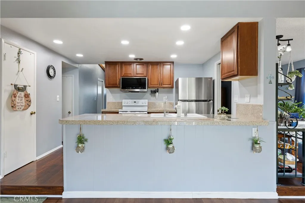 Additional image 34 of 19648 Lonerock St, Canyon Country, CA 91351