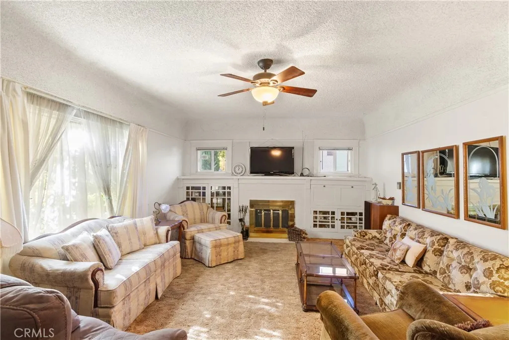 Additional image 10 of 1037 W Magnolia St W, Stockton, CA 95203