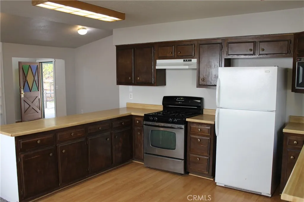 Additional image 3 of 413 W North Shore Dr, Big Bear City, CA 92314