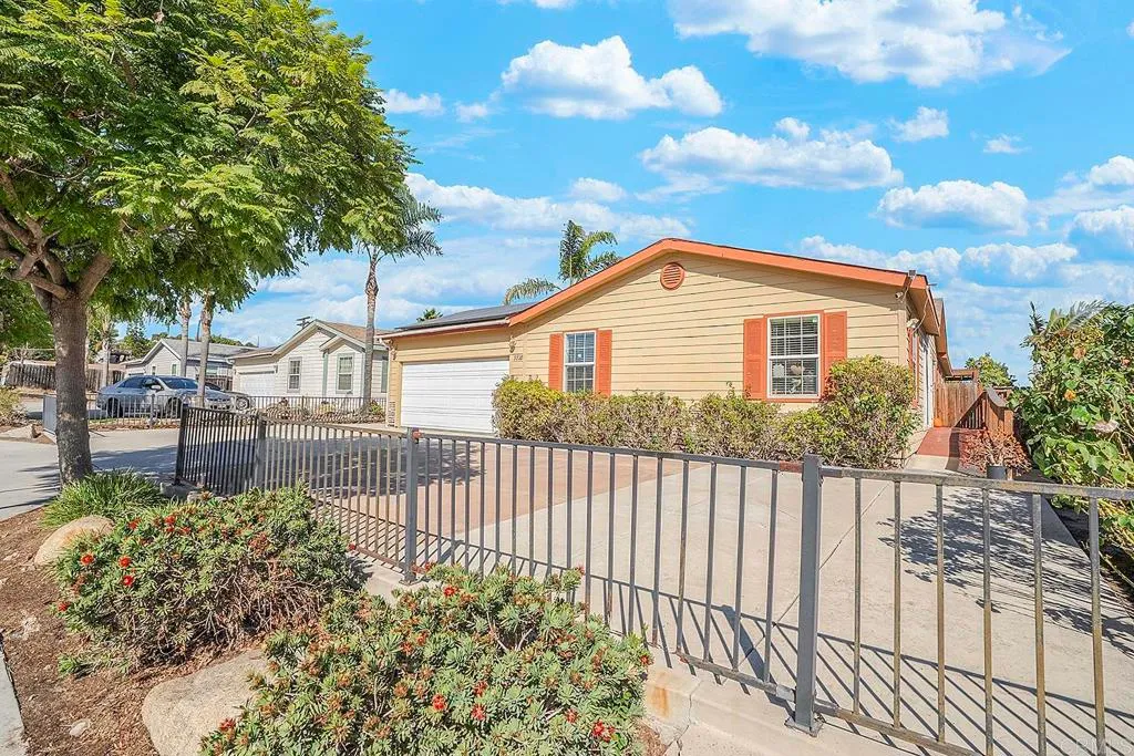 Property image for 3728 Linda Vista Drive, San Marcos, CA 92078